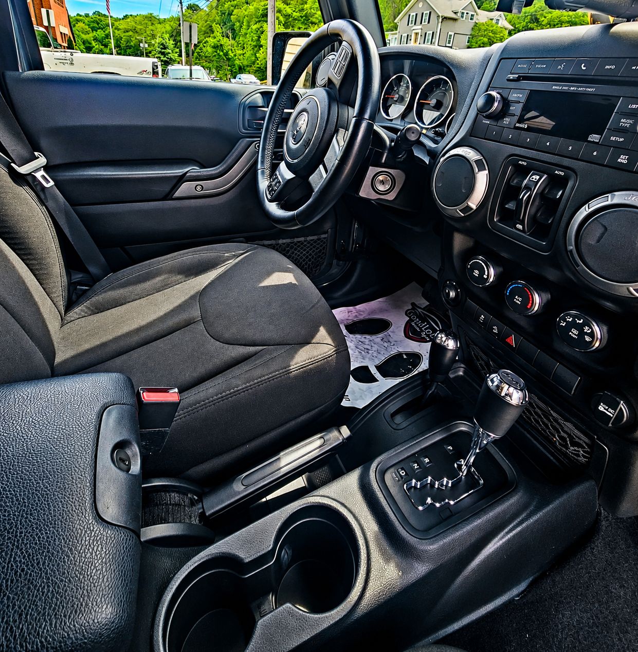 Used 2017 Jeep Wrangler Unlimited Sport w/ Quick Order Package 24S AWD/4WD image 5