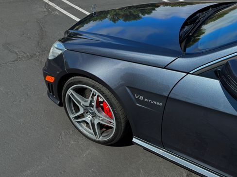 Used 2012 Mercedes-Benz E 63 AMG Wagon image 11