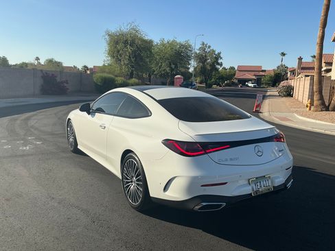 Used 2025 Mercedes-Benz CLE 300 4MATIC Coupe image 31