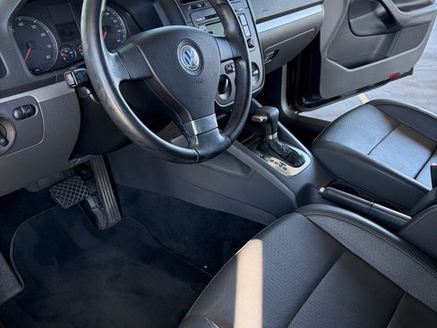 Used 2008 Volkswagen Jetta Wolfsburg Edition image 4