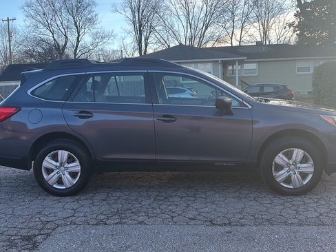 Used 2016 Subaru Outback 2.5i image 8