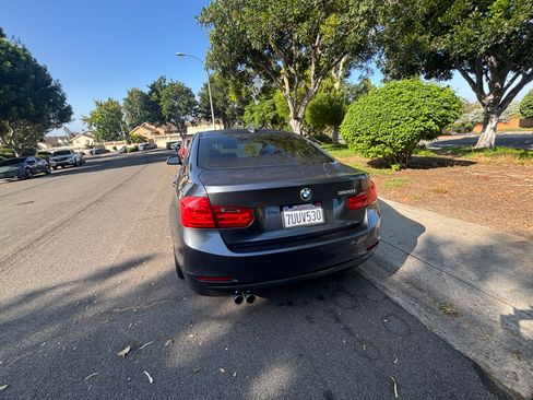 Used 2015 BMW 328i Sedan RWD image 9