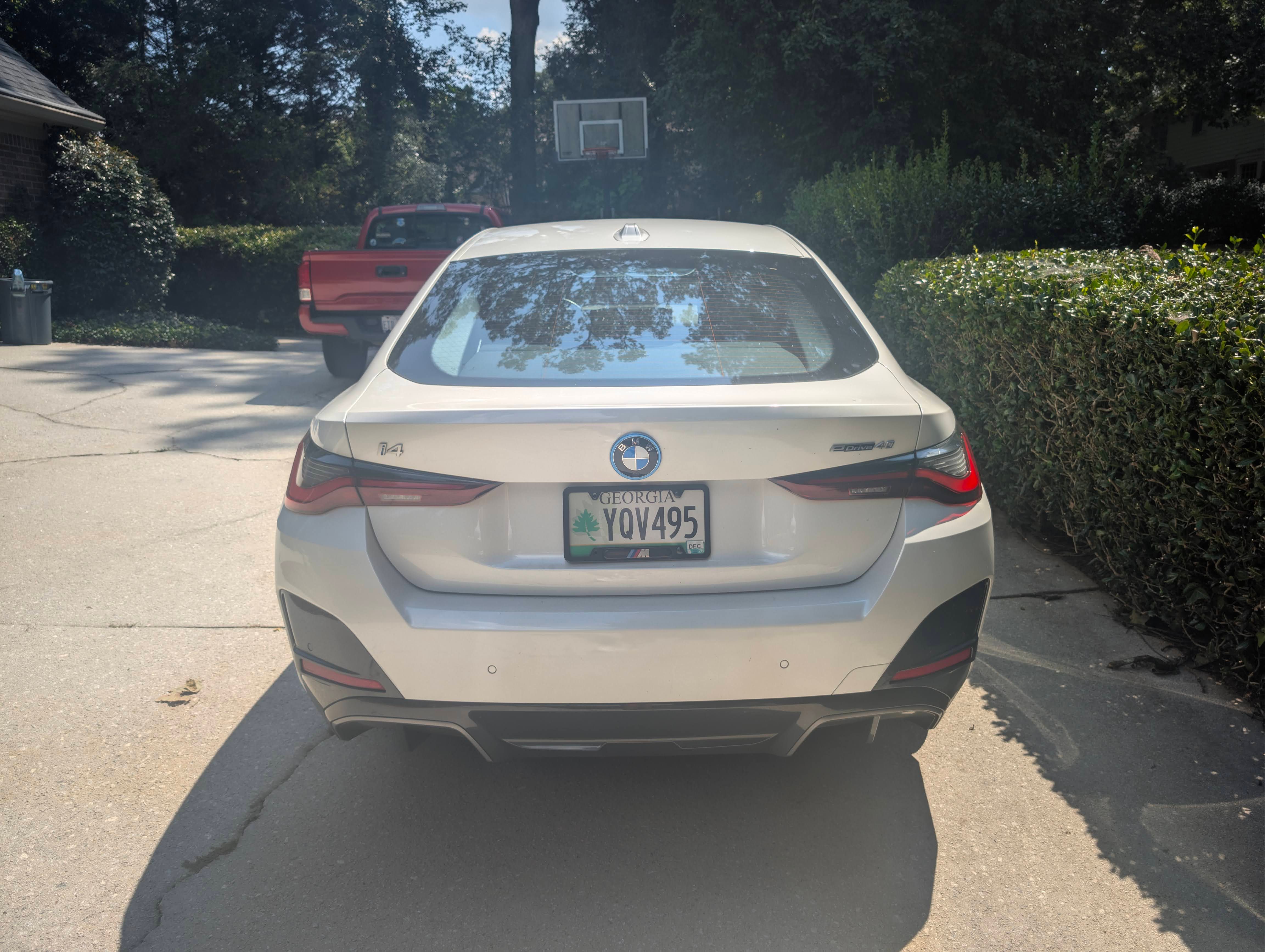 Used 2024 BMW i4 eDrive40 RWD image 18