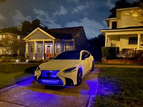 Used 2018 Lexus LS 500 F Sport w/ Accessory Package (Z2) RWD image 11