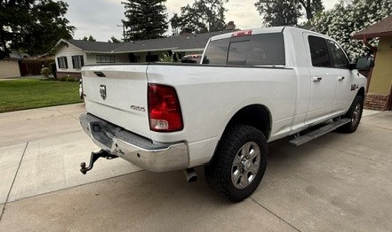 Used 2014 RAM 2500 SLT w/ Luxury Group AWD/4WD image 9