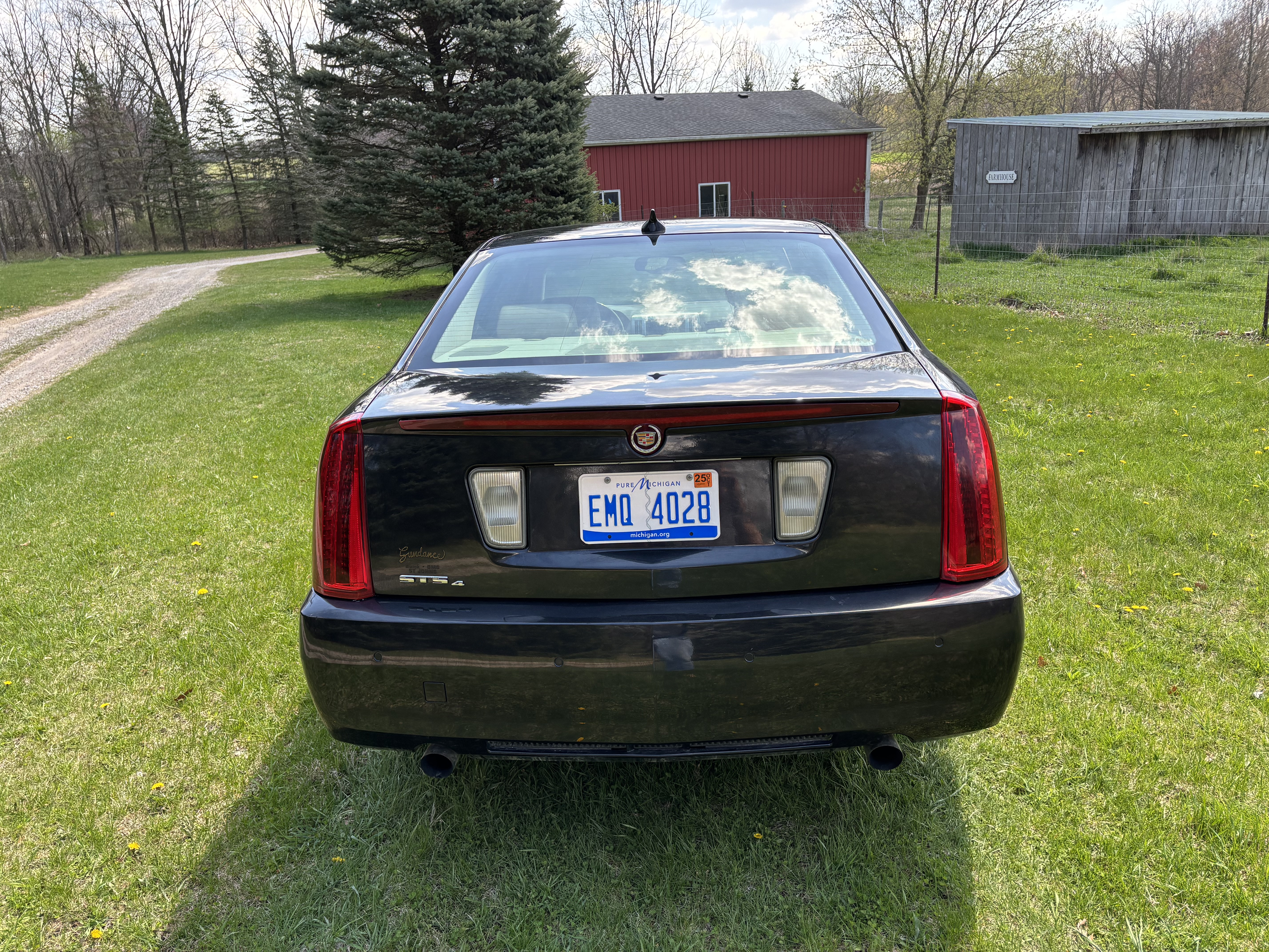 Used 2011 Cadillac STS image 8