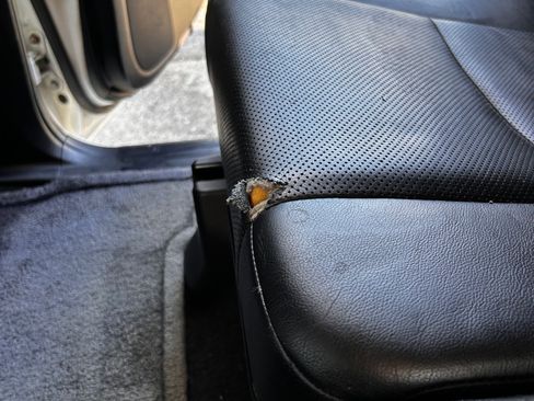 Used 2014 Toyota 4Runner Limited image 19