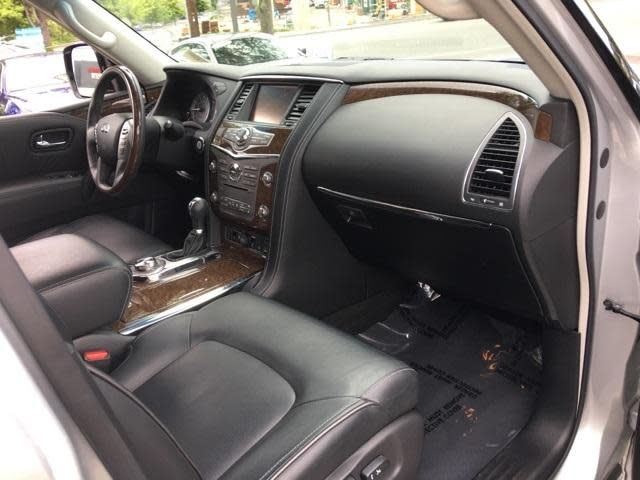 Used 2015 INFINITI QX80 4WD w/ 22" Wheel Package image 26