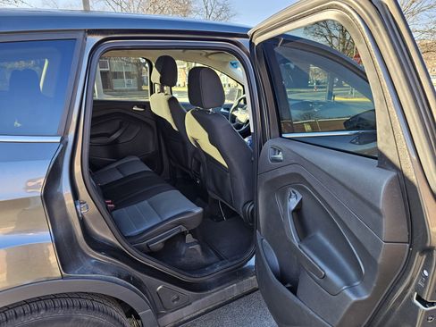 Used 2015 Ford Escape SE image 13