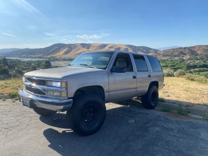 Used 1999 Chevrolet Tahoe 2WD w/ Comfort & Security Pkg
