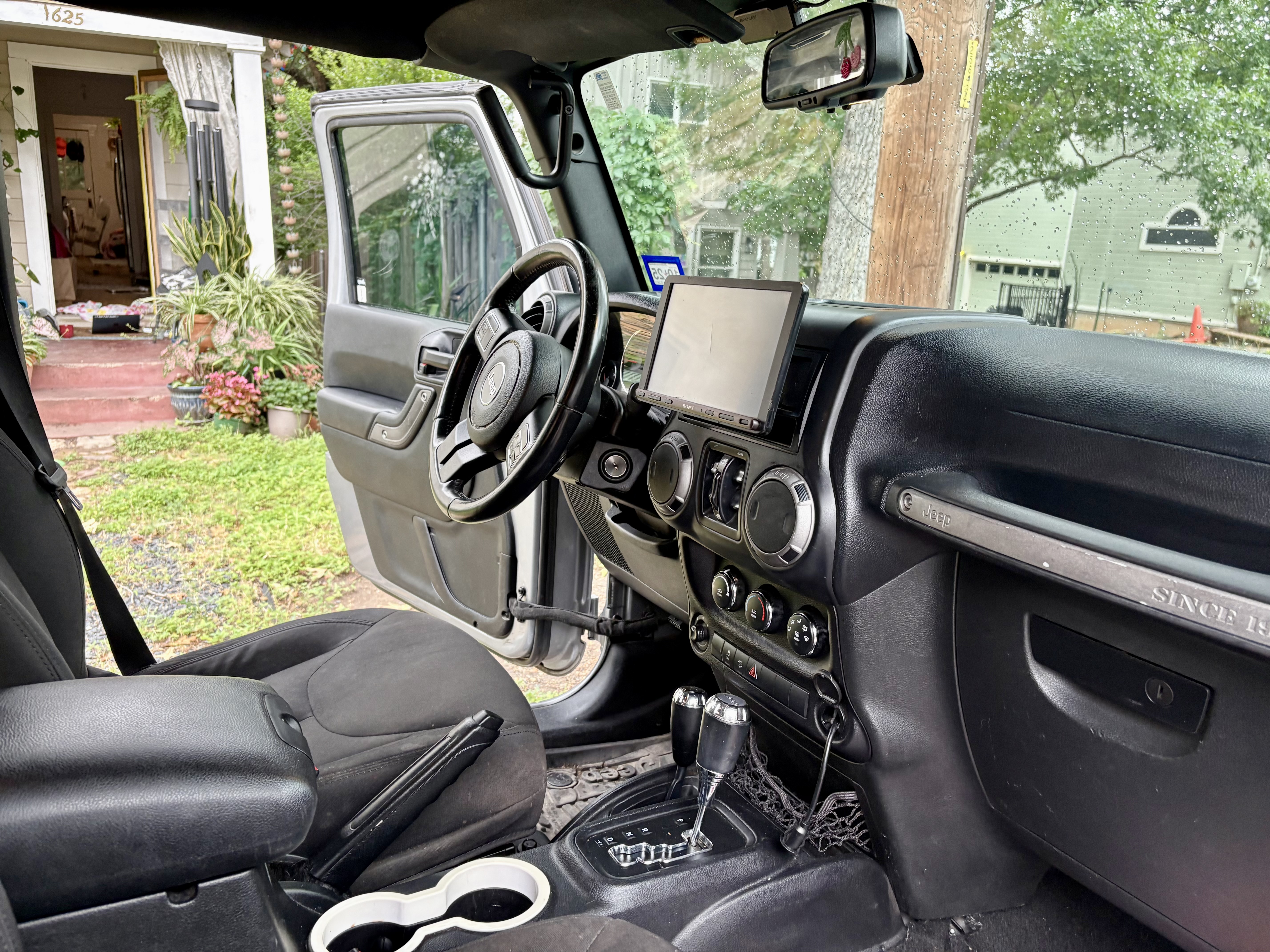 Used 2016 Jeep Wrangler Unlimited Sport w/ Quick Order Package 24S AWD/4WD image 9