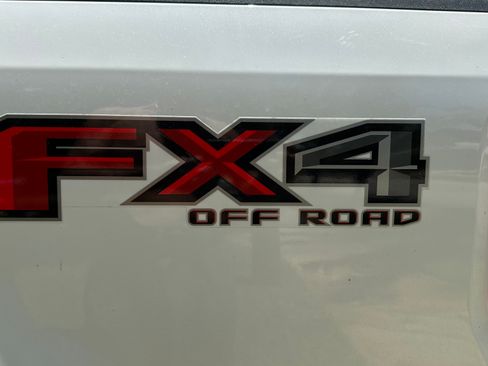 Used 2022 Ford F350 Limited AWD/4WD image 29