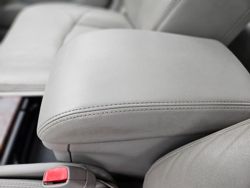 Used 2008 Buick LaCrosse CXL w/ Driver Confidence Package image 10