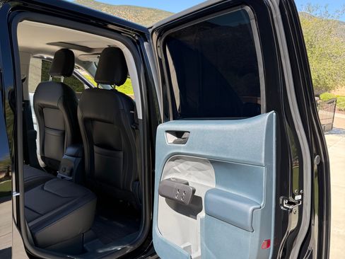 Used 2024 Ford Maverick Lariat w/ Black Appearance Package image 22