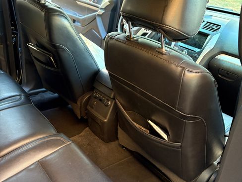 Used 2011 Ford Explorer XLT w/ 202A Rapid Spec Order Code image 12