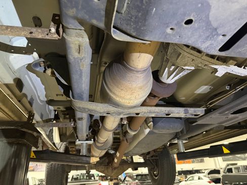 Used 2006 Dodge Ram 2500 Truck SLT image 19