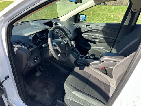 Used 2014 Ford Escape S image 12