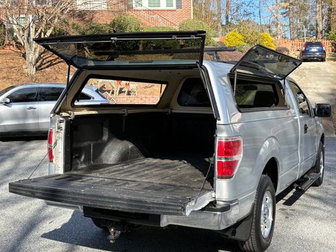 Used 2011 Ford F150 XLT w/ XLT Convenience Pkg image 6