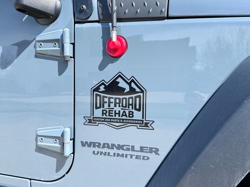 Used 2014 Jeep Wrangler Unlimited Rubicon w/ Dual Top Group image 9