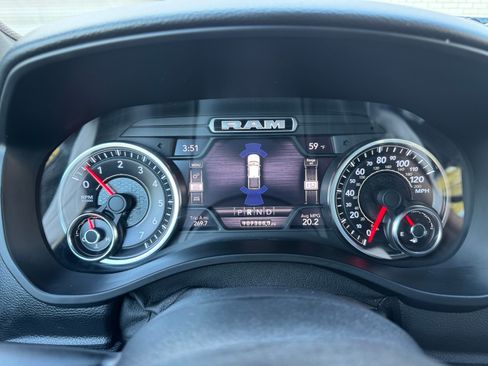 Used 2019 RAM 1500 Big Horn image 15