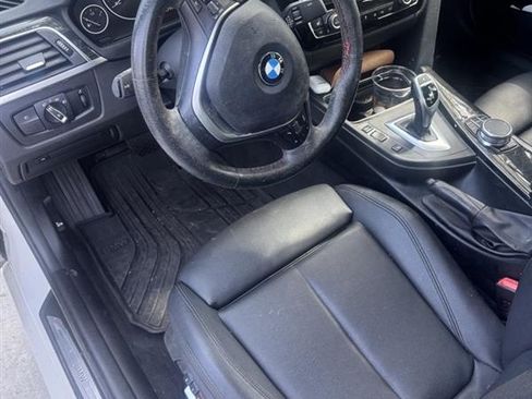 Used 2018 BMW 330i Sedan w/ Convenience Package image 4