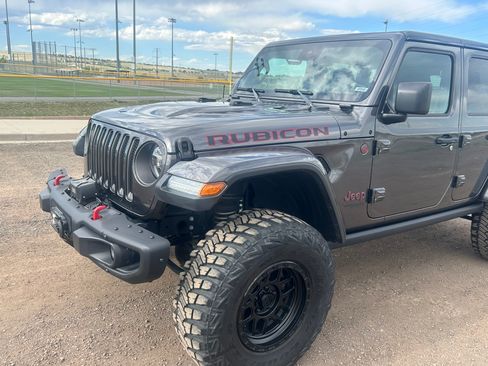 Used 2020 Jeep Wrangler Unlimited Rubicon AWD/4WD image 17