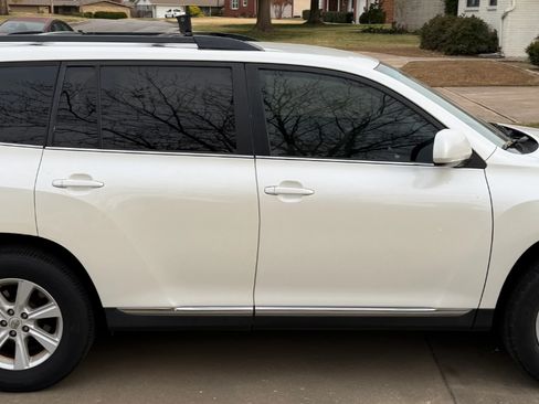 Used 2012 Toyota Highlander SE image 4