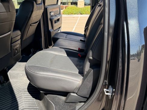 Used 2016 RAM 1500 Laramie w/ Convenience Group AWD/4WD image 13