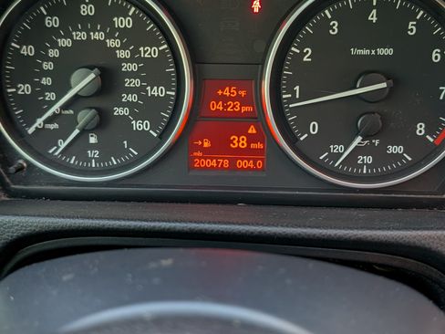 Used 2007 BMW 328xi Coupe image 8