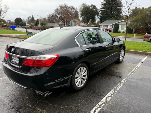 Used 2013 Honda Accord EX-L image 9