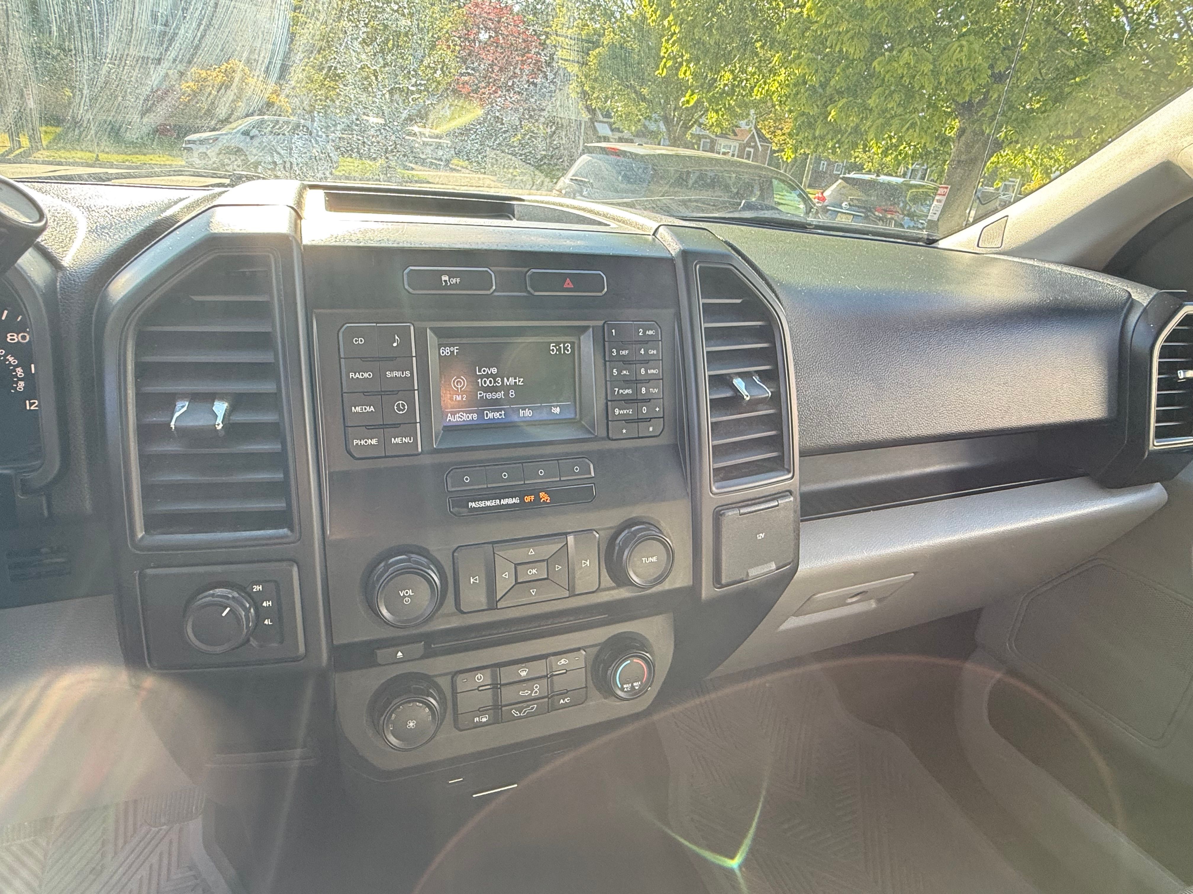 Used 2016 Ford F150 XL w/ Equipment Group 101A Mid AWD/4WD image 4