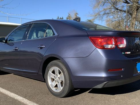 Used 2015 Chevrolet Malibu LS image 5