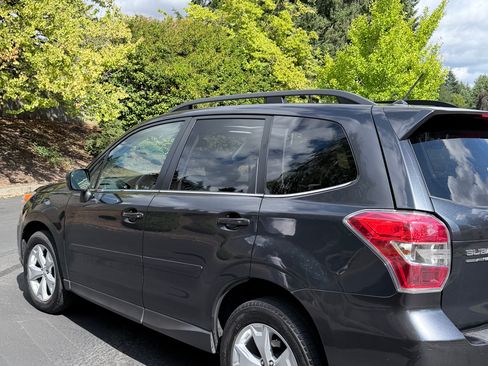 Used 2014 Subaru Forester 2.5i Limited w/ Popular Package #1 AWD/4WD image 30