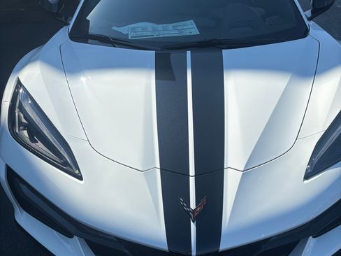 Used 2023 Chevrolet Corvette Z06 image 8