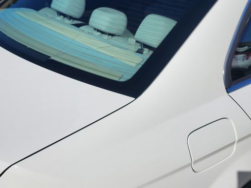 Used 2012 Mercedes-Benz C 250 Sedan image 5