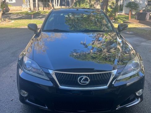 Used 2014 Lexus IS 250C w/ Luxury Package RWD image 12