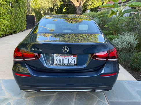 Used 2022 Mercedes-Benz A 220 image 6