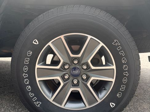 Used 2016 Ford F150 XLT w/ Equipment Group 302A Luxury AWD/4WD image 26