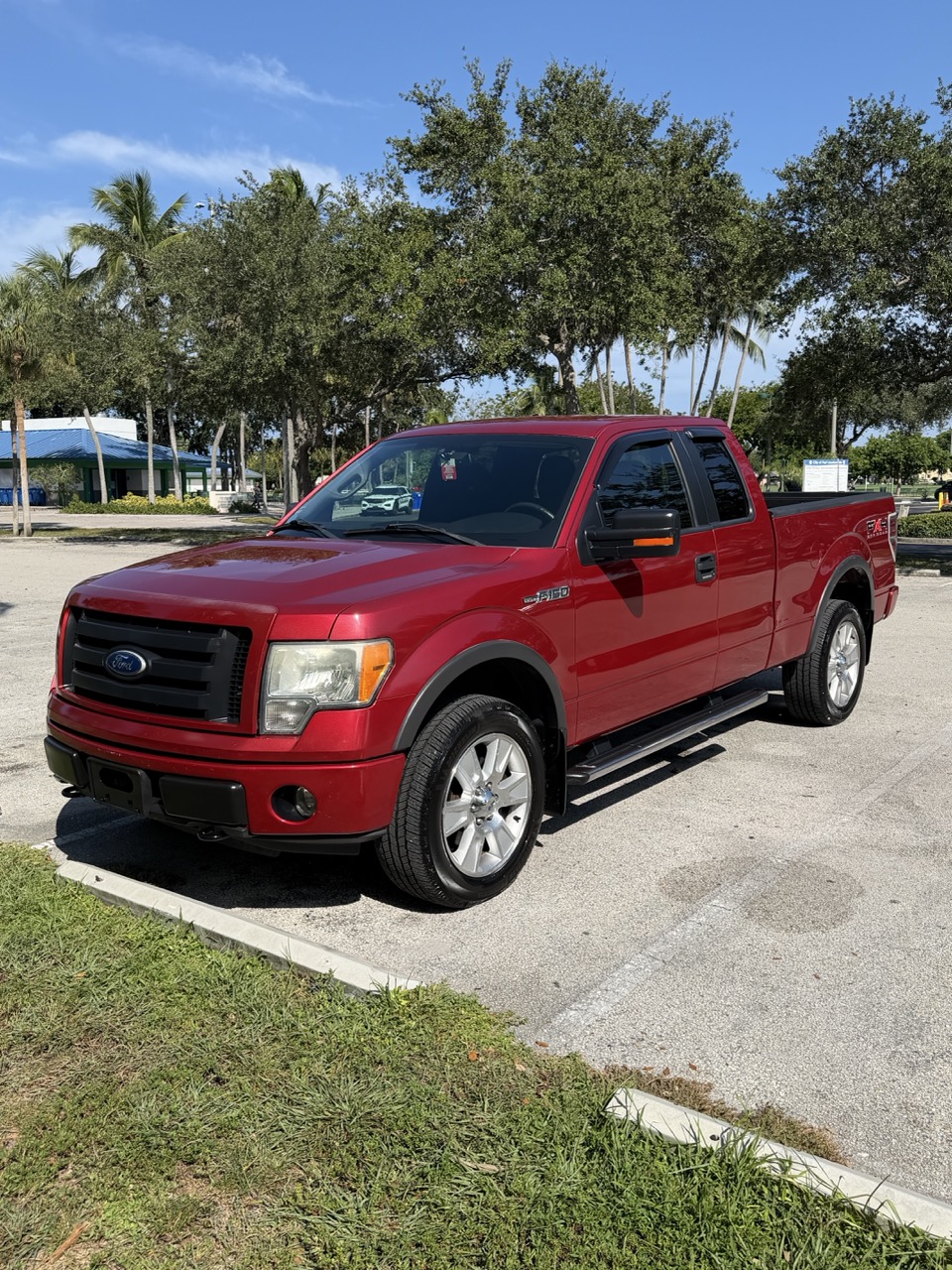 Used 2010 Ford F150 FX4 AWD/4WD image 1