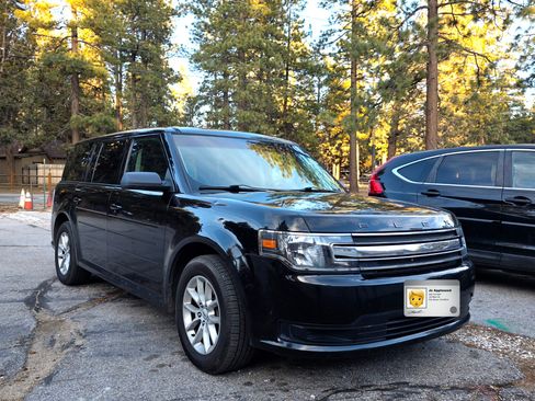 Used 2016 Ford Flex SE FWD image 13