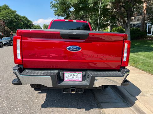 Used 2023 Ford F350 XLT image 2