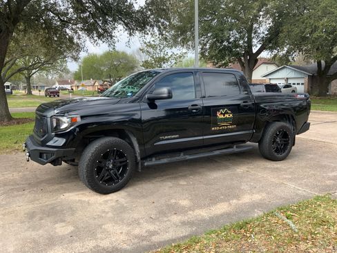 Used 2016 Toyota Tundra SR5 image 17