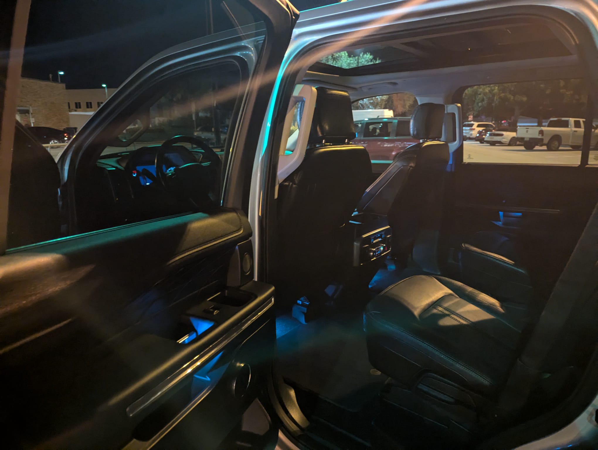 Used 2019 Ford Expedition Platinum RWD image 18