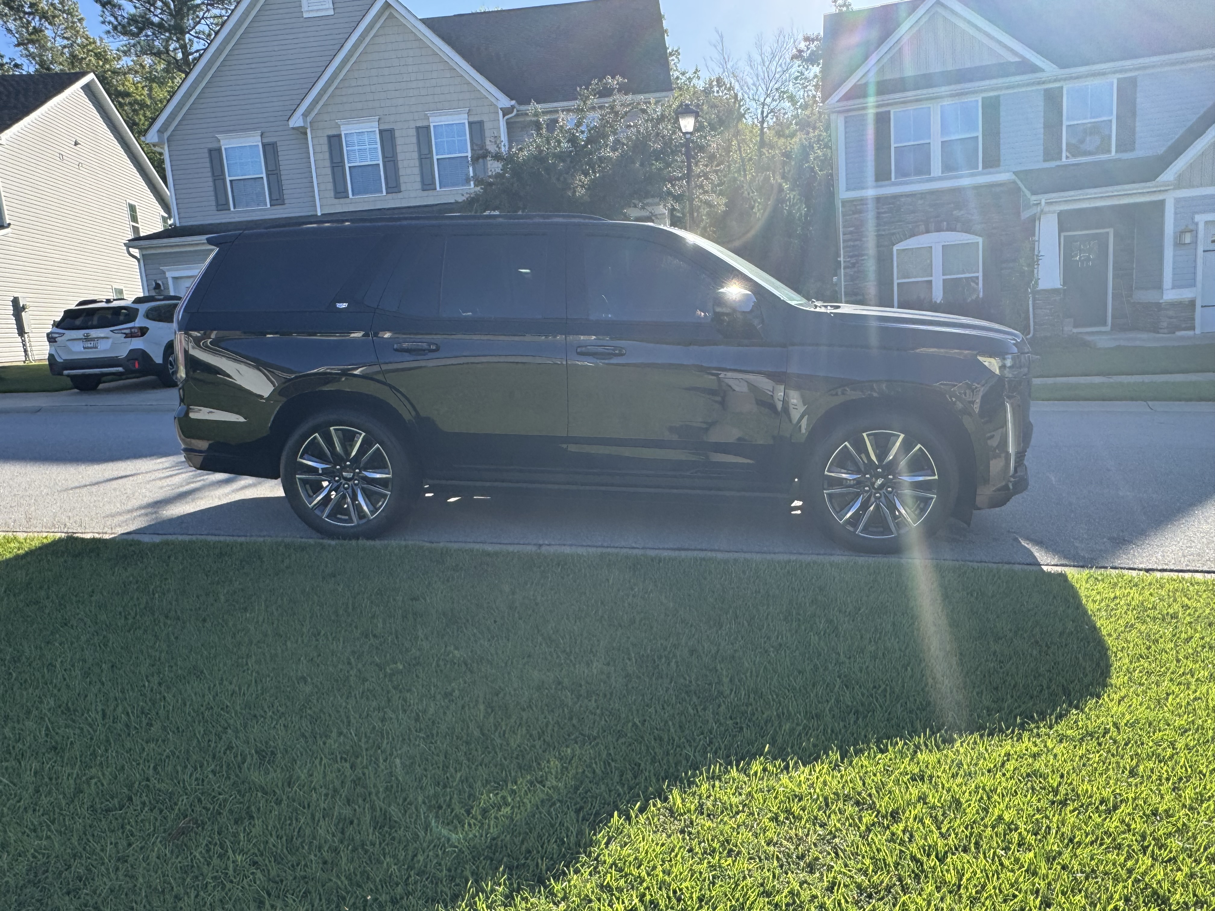 Used 2021 Cadillac Escalade Sport w/ Driver Assist Tech Package AWD/4WD image 11