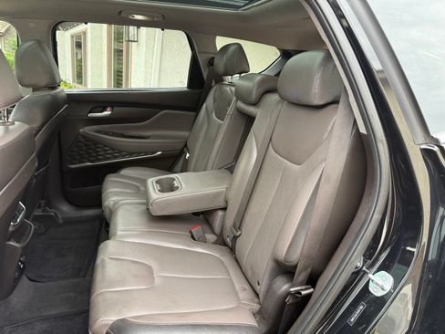 Used 2019 Hyundai Santa Fe FWD image 15