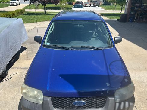 Used 2006 Ford Escape XLS FWD image 8