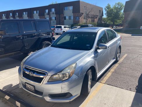 Used 2013 Subaru Legacy 2.5i Premium w/ All-Weather Pkg + Moonroof AWD/4WD image 1