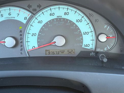 Used 2009 Toyota Camry SE image 9