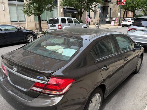 Used 2014 Honda Civic HF image 2