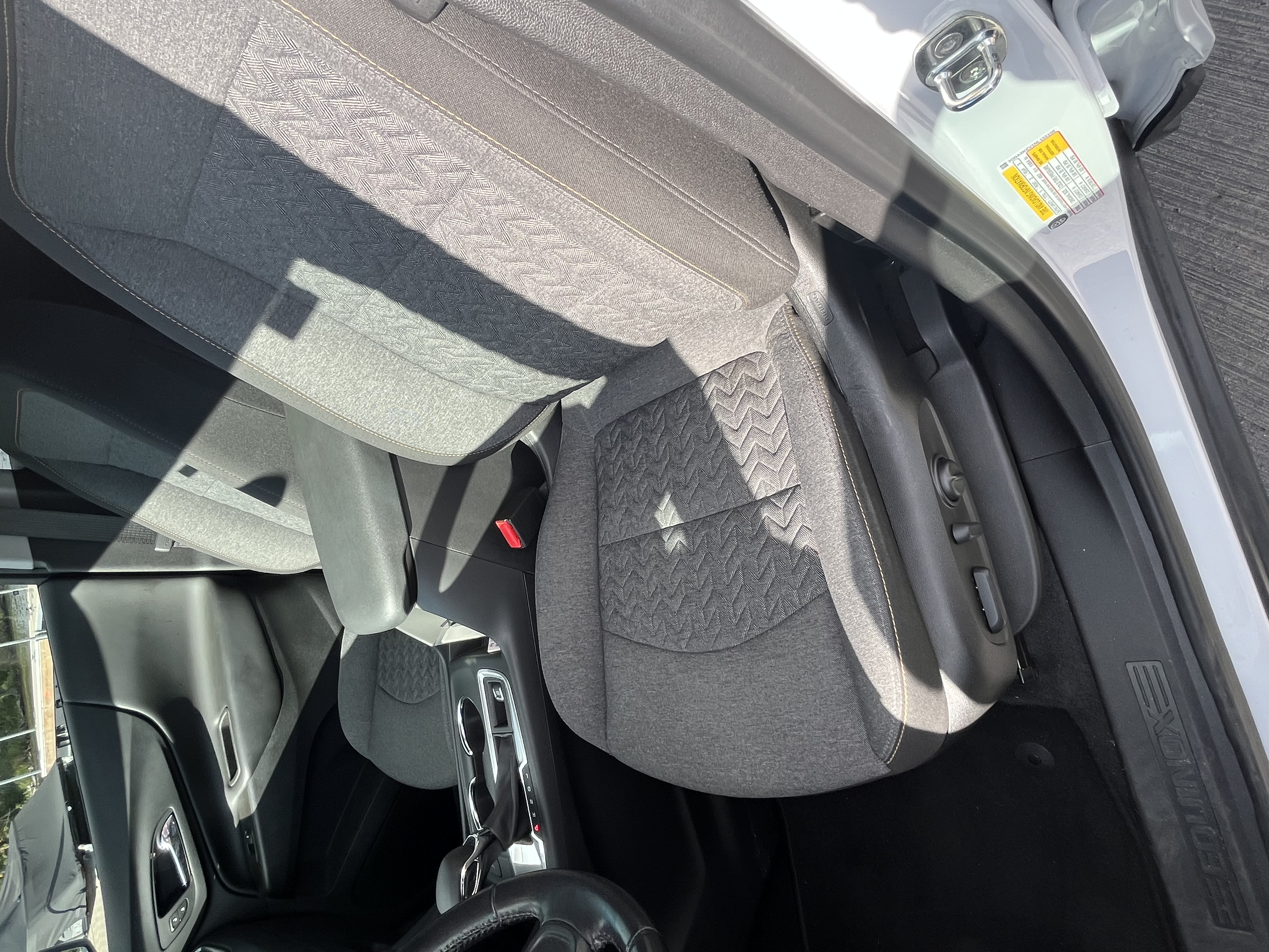 Used 2022 Chevrolet Equinox LT FWD image 9